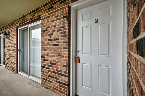 Tiny photo for 600 S York Street #3E, Elmhurst, IL 60126 (MLS # 12734651)