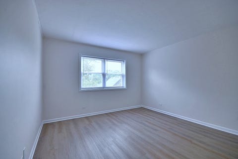 Tiny photo for 600 S York Street #3E, Elmhurst, IL 60126 (MLS # 12734651)