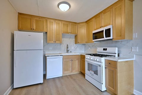Tiny photo for 600 S York Street #3E, Elmhurst, IL 60126 (MLS # 12734651)