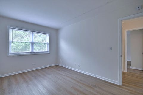 Tiny photo for 600 S York Street #3E, Elmhurst, IL 60126 (MLS # 12734651)