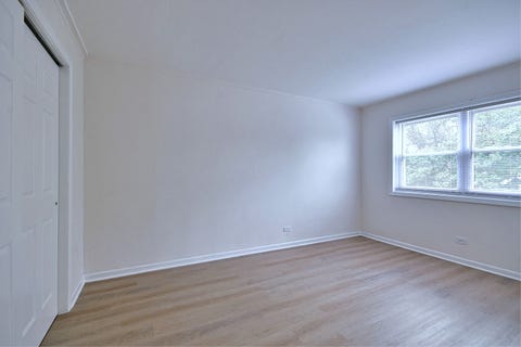 Tiny photo for 600 S York Street #3E, Elmhurst, IL 60126 (MLS # 12734651)