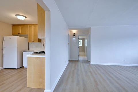 Tiny photo for 600 S York Street #3E, Elmhurst, IL 60126 (MLS # 12734651)