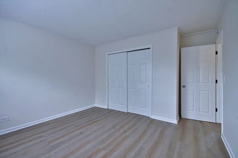 Tiny photo for 600 S York Street #3E, Elmhurst, IL 60126 (MLS # 12734651)