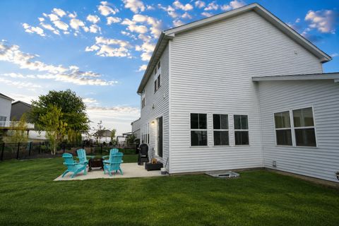 Tiny photo for 5208 Finlen Lane, Bloomington, IL 61705 (MLS # 12650926)