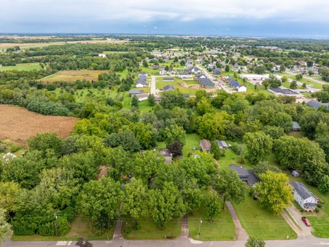Tiny photo for 3120 Allen Street, Muscatine, IA 52761 (MLS # 12764962)