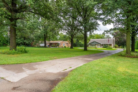 Tiny photo for 3120 Allen Street, Muscatine, IA 52761 (MLS # 12764962)