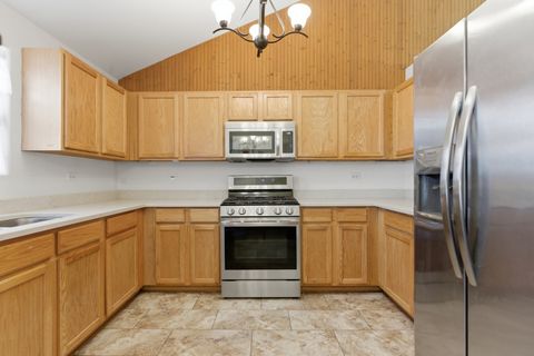 Tiny photo for 5411 Meadowbrook Street, Plainfield, IL 60586 (MLS # 12604267)