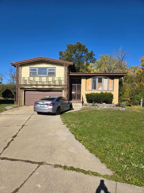 Photo of 111 E 144th Court, Harvey, IL 60426 (MLS # 12508912)