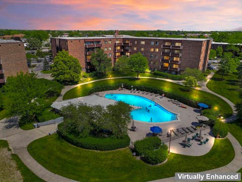 Tiny photo for 720 Wellington Avenue #509, Elk Grove Village, IL 60007 (MLS # 12658858)