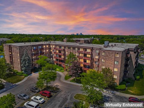 Tiny photo for 720 Wellington Avenue #509, Elk Grove Village, IL 60007 (MLS # 12658858)