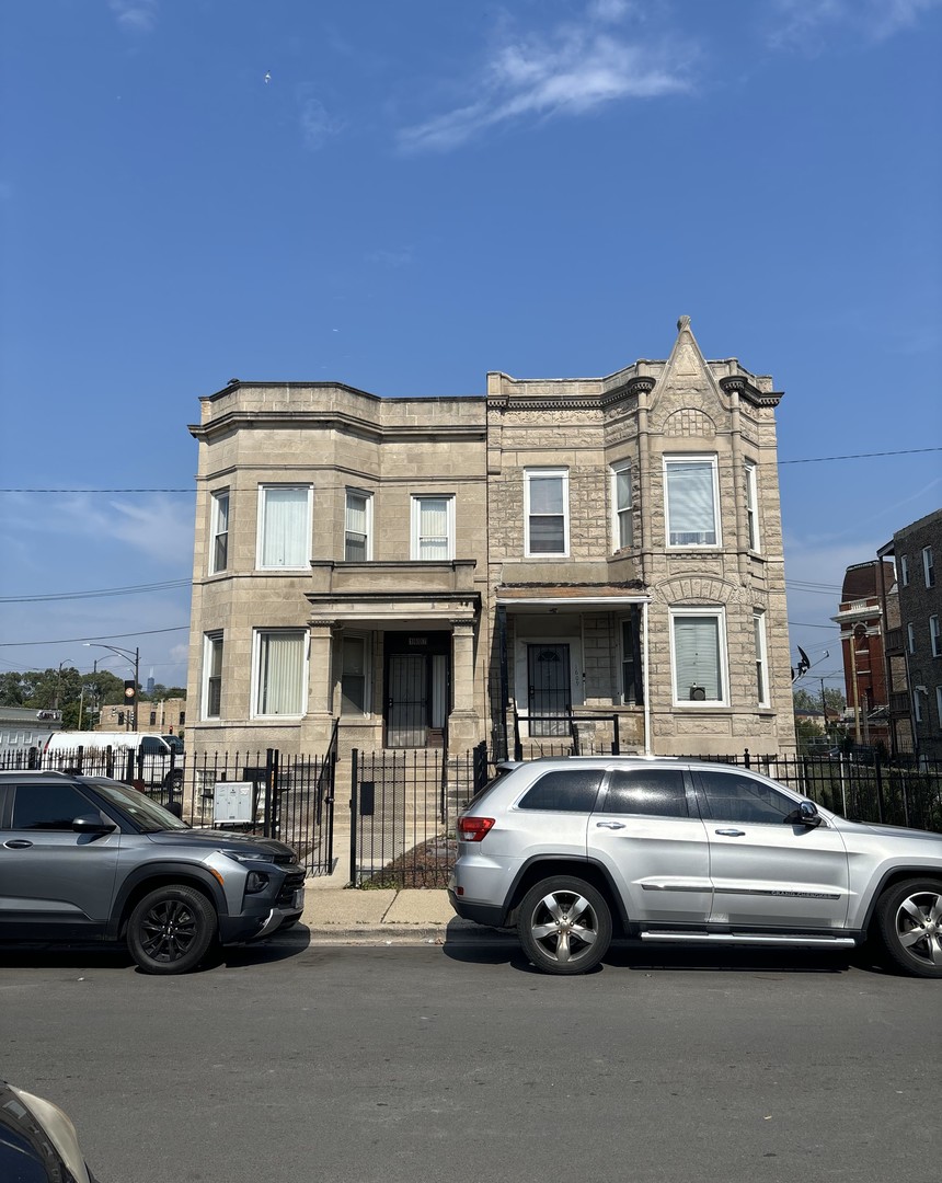 1607 S Sawyer Avenue