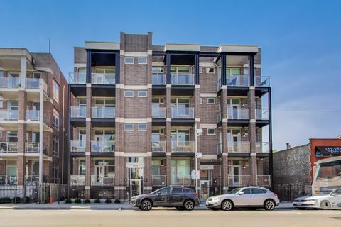 Photo of 2448 N Clybourn Avenue #2, Chicago, IL 60614 (MLS # 12466574)