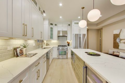 Tiny photo for 2448 N Clybourn Avenue #2, Chicago, IL 60614 (MLS # 12466574)