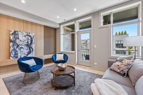 Tiny photo for 2448 N Clybourn Avenue #2, Chicago, IL 60614 (MLS # 12466574)