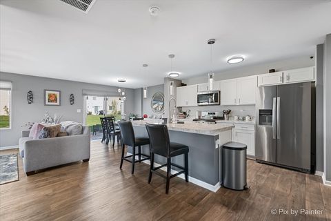 Tiny photo for 1129 Amber Drive, Cary, IL 60013 (MLS # 12462445)