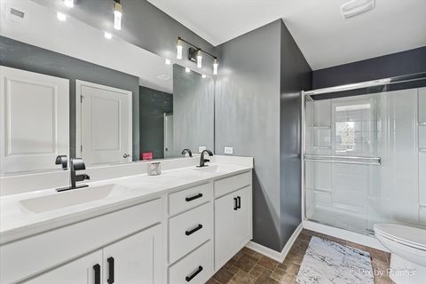 Tiny photo for 1129 Amber Drive, Cary, IL 60013 (MLS # 12462445)