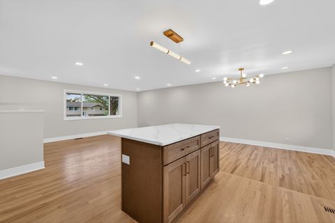 Tiny photo for 408 Desmond Drive, Schaumburg, IL 60193 (MLS # 12640356)