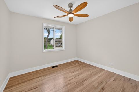 Tiny photo for 408 Desmond Drive, Schaumburg, IL 60193 (MLS # 12640356)