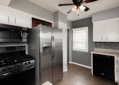 Tiny photo for 1543 Northlawn Road, Davenport, IA 52804 (MLS # 12614760)