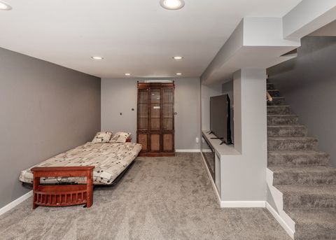 Tiny photo for 1543 Northlawn Road, Davenport, IA 52804 (MLS # 12614760)