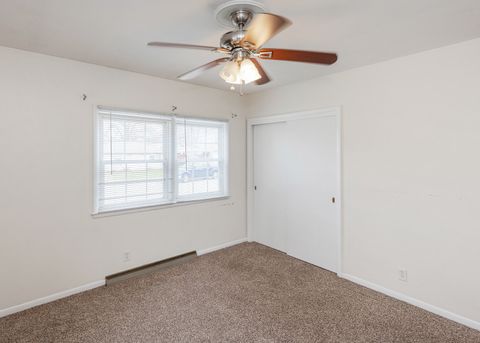 Tiny photo for 1543 Northlawn Road, Davenport, IA 52804 (MLS # 12614760)