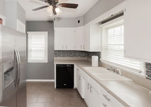 Tiny photo for 1543 Northlawn Road, Davenport, IA 52804 (MLS # 12614760)