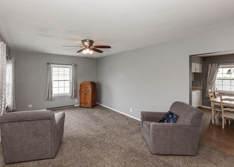 Tiny photo for 1543 Northlawn Road, Davenport, IA 52804 (MLS # 12614760)