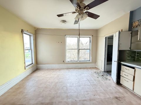 Tiny photo for 101 5th Street, Carmi, IL 62821 (MLS # 12610523)