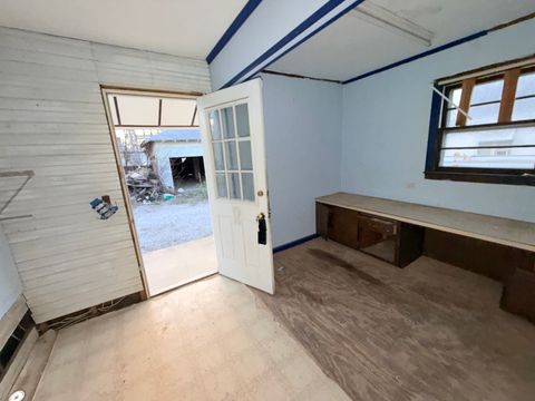 Tiny photo for 101 5th Street, Carmi, IL 62821 (MLS # 12610523)