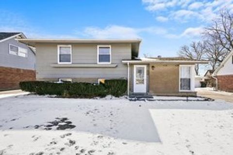 Photo of 3949 168th Place, Country Club Hills, IL 60478 (MLS # 12603837)