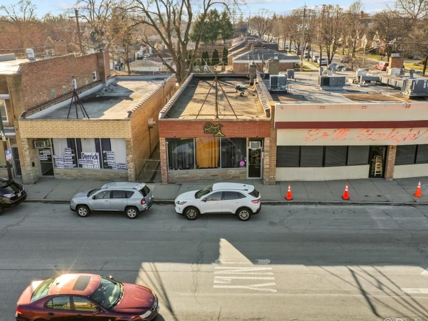 8304 S Kedzie Avenue