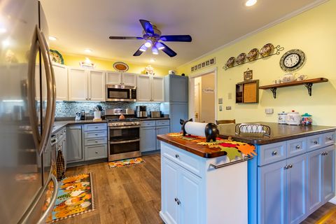 Tiny photo for 10 Herman Court, Crete, IL 60417 (MLS # 12509017)