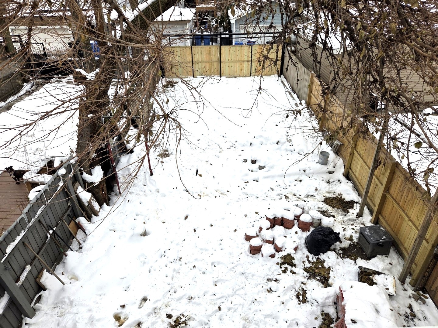 6324 S Francisco Avenue