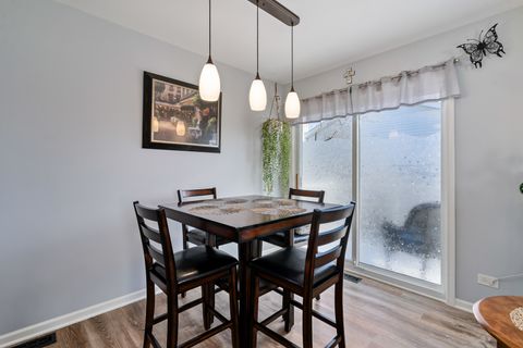 Tiny photo for 7970 Knottingham Circle #D, Darien, IL 60561 (MLS # 12428389)