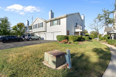 Tiny photo for 7970 Knottingham Circle #D, Darien, IL 60561 (MLS # 12428389)