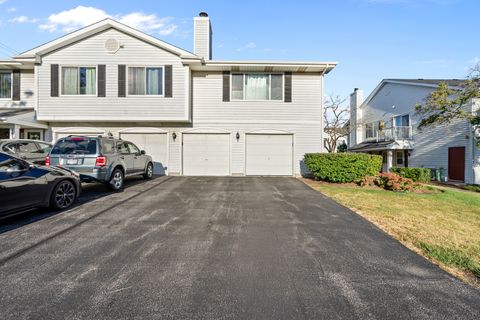 Tiny photo for 7970 Knottingham Circle #D, Darien, IL 60561 (MLS # 12428389)