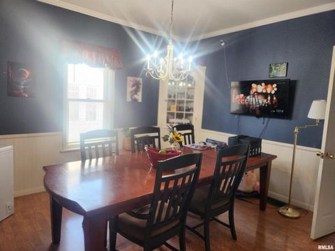 Tiny photo for 307 S MAIN Street, Pinckneyville, IL 62274 (MLS # EB460279)