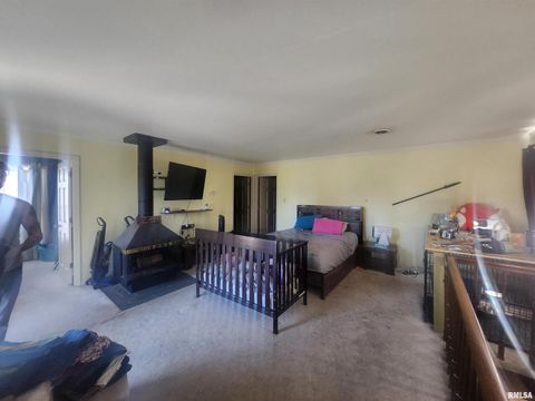 Tiny photo for 307 S MAIN Street, Pinckneyville, IL 62274 (MLS # EB460279)