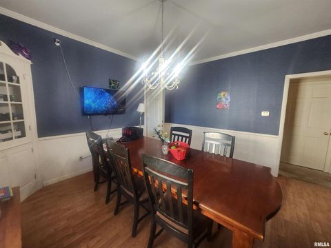 Tiny photo for 307 S MAIN Street, Pinckneyville, IL 62274 (MLS # EB460279)