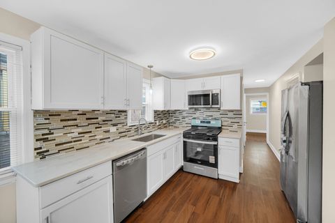 Tiny photo for 2037 W 69th Place, Chicago, IL 60636 (MLS # 12617121)