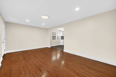 Tiny photo for 2037 W 69th Place, Chicago, IL 60636 (MLS # 12617121)