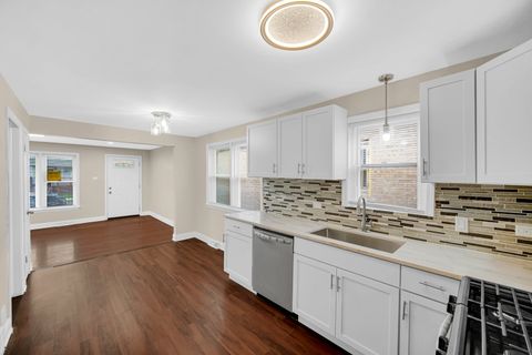 Tiny photo for 2037 W 69th Place, Chicago, IL 60636 (MLS # 12617121)