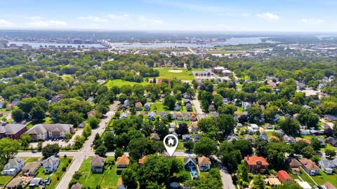 Tiny photo for 1024 W 15th Street, Davenport, IA 52804 (MLS # 12716066)