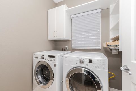 Tiny photo for 1510 Cashel Drive, Bloomington, IL 61704 (MLS # 12608828)