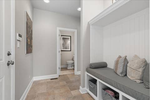 Tiny photo for 13600 ERIN Drive, Homer Glen, IL 60491 (MLS # 12709931)