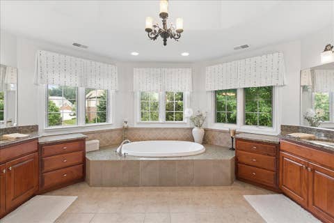 Tiny photo for 13600 ERIN Drive, Homer Glen, IL 60491 (MLS # 12709931)