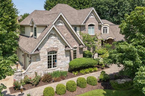 Tiny photo for 13600 ERIN Drive, Homer Glen, IL 60491 (MLS # 12709931)