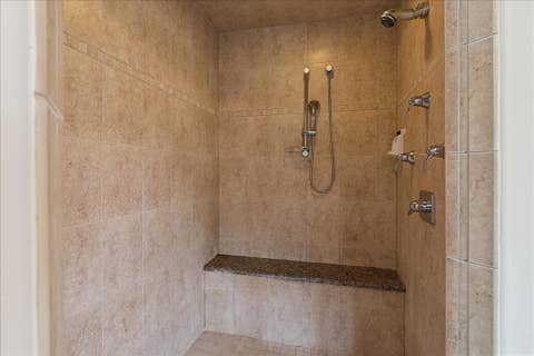 Tiny photo for 13600 ERIN Drive, Homer Glen, IL 60491 (MLS # 12709931)
