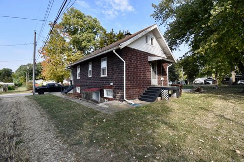 Tiny photo for 116 N Maple Street, Clinton, IL 61727 (MLS # 12496625)