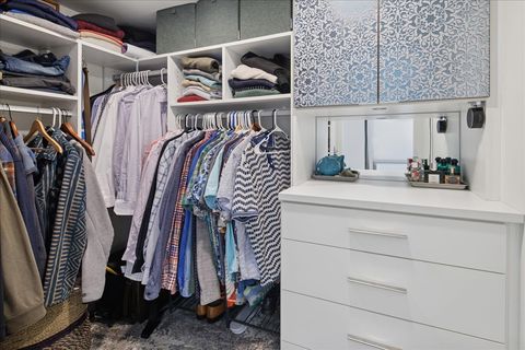 Tiny photo for 2600 N Southport Avenue #409, Chicago, IL 60614 (MLS # 12442800)